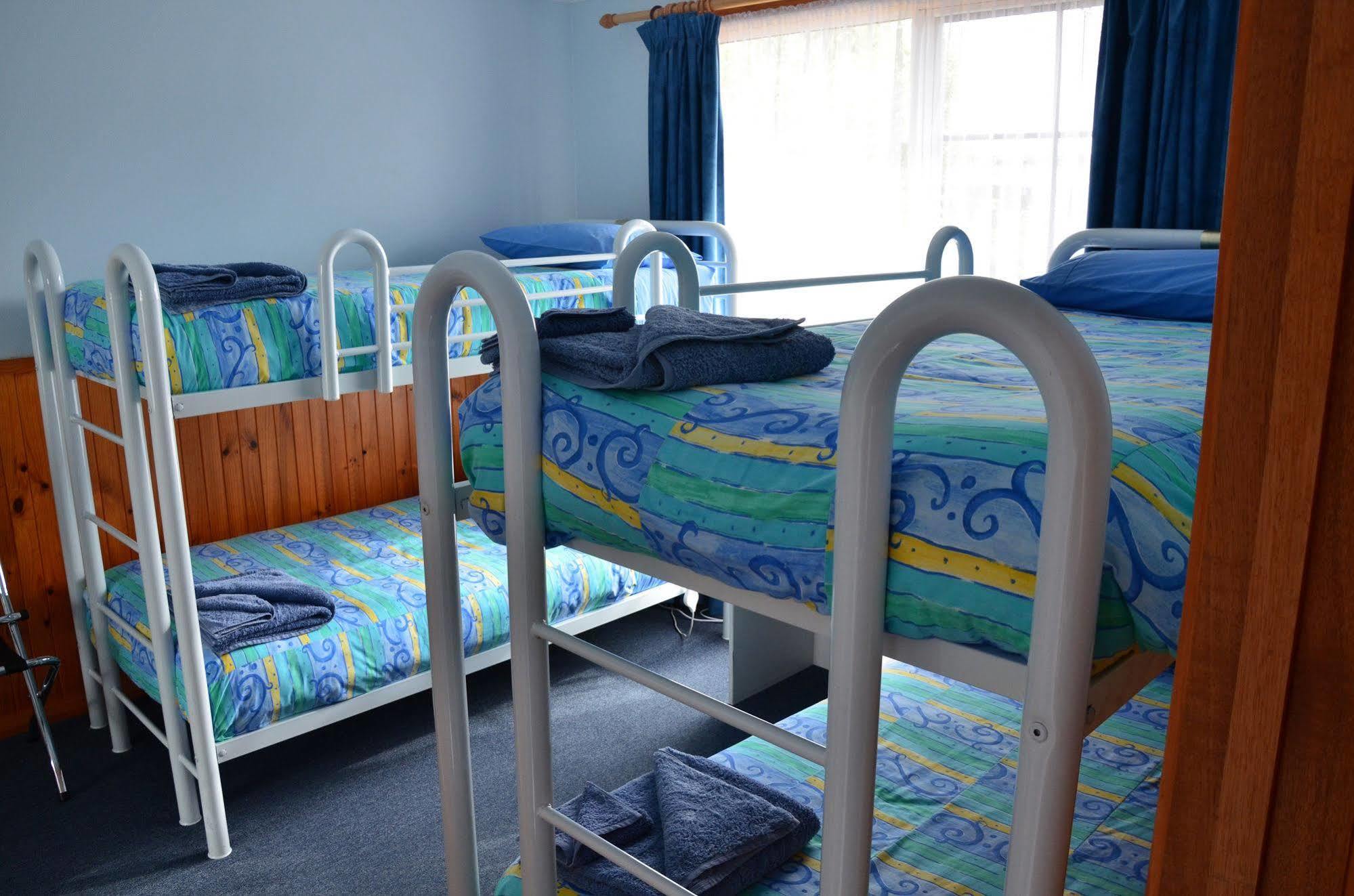 Castaway Holiday Apartments Стран Экстерьер фото